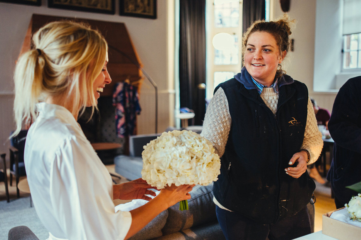 Edinburgh wedding photographer