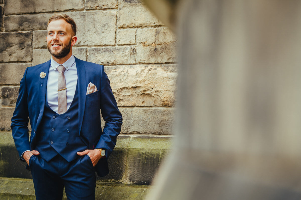Edinburgh wedding photographer